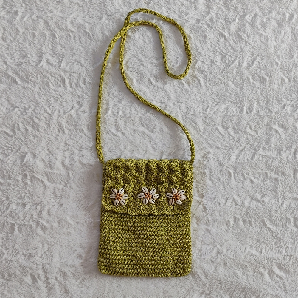 Tropical Trends Seashells Handmade 100% Paper Woven Crossbody Bag